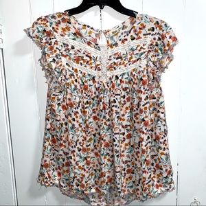 Floral & Lace Flowy Blouse